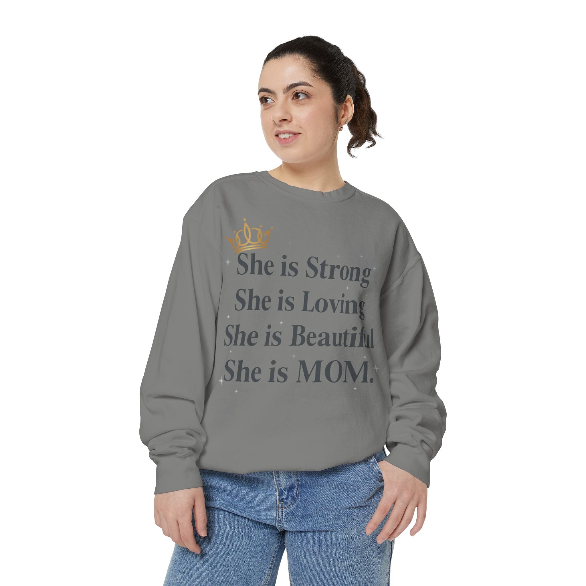 Custom Mom Garment-Dyed Sweatshirt — Personalized Comfort Mom Sweatshirt